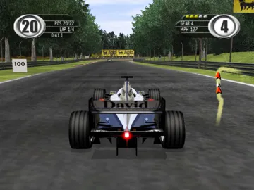 F1 2002 (Europe) screen shot game playing